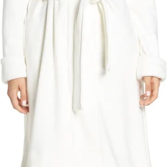 UGG Robe - Picture 5 of 7